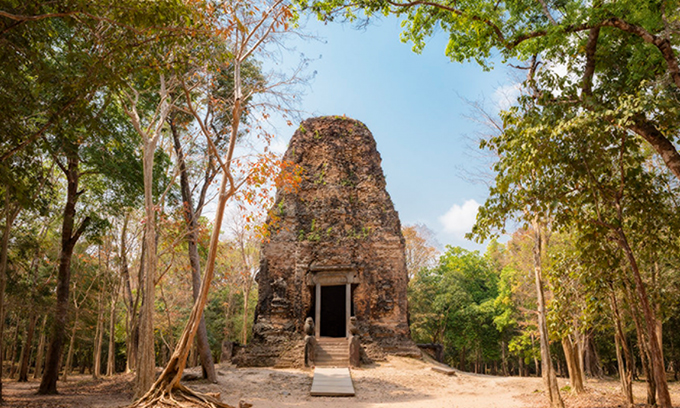 Five days tours in Kampong Thom and Siem Reap
